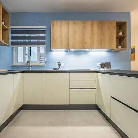 Hillcrest 2 Bedroom المليحة